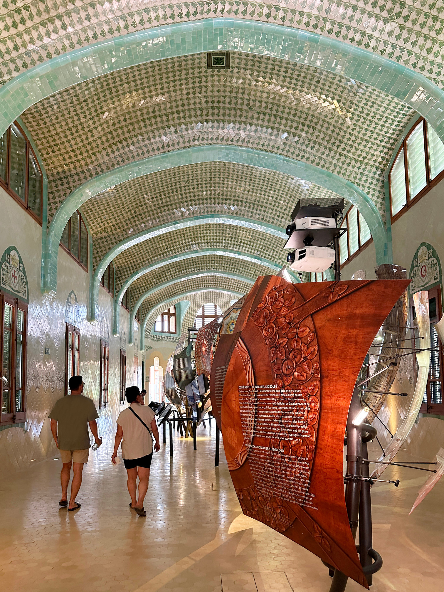 Kutsal Haç ve Aziz Pavlus Hastanesi. Fotoğraf: Lâl Dalay 