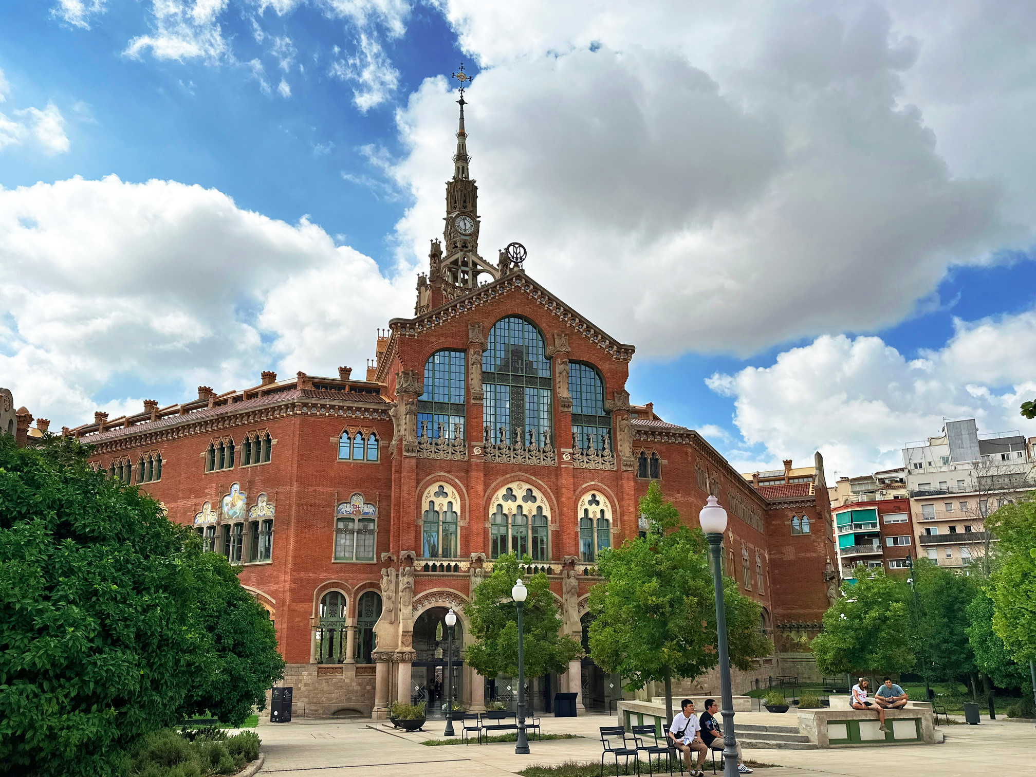 Kutsal Haç ve Aziz Pavlus Hastanesi. Fotoğraf: Lâl Dalay 