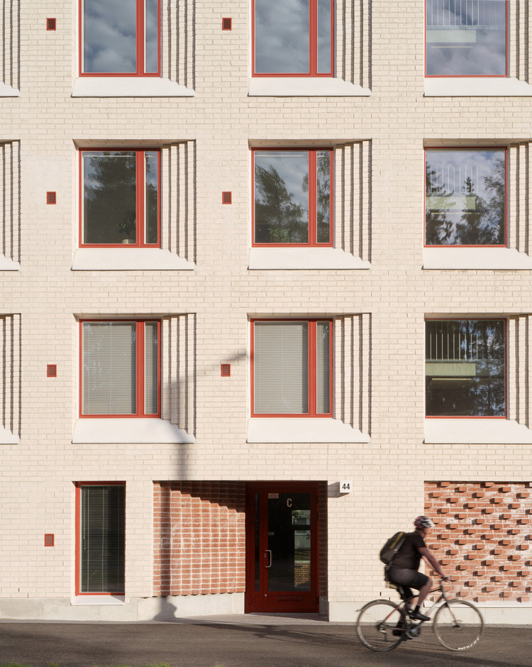 Böylece enerji tüketimi düşüyor ve daha sağlıklı bir iç mekan iklimi oluşturuluyor. 