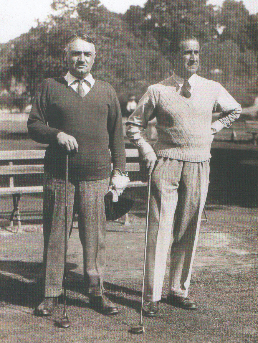 Yahya Kemal için 1932 senesi yaşadığı sıkıntıların meydana getirdiği ruhi ve bedenî hastalıklara tedavi aradığı, kendini ifade etmeye çalıştığı yıl olmuştur.